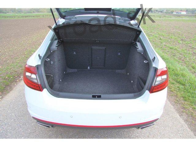 Vaňa do kufra Škoda Octavia III lft/sdn od 2013 1ks (GUMÁRNY ZUBŘÍ)